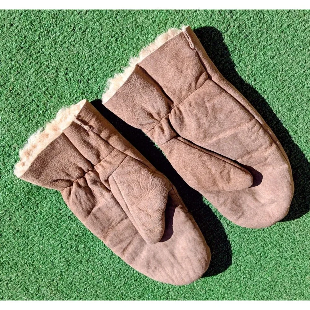 VTG Petite Large Camel Brown Suede w/Acrylic Warm Interior Mittens Glove Set GUC